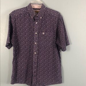 Ariat shirt men’s large wrinkle free missing bottom two buttons